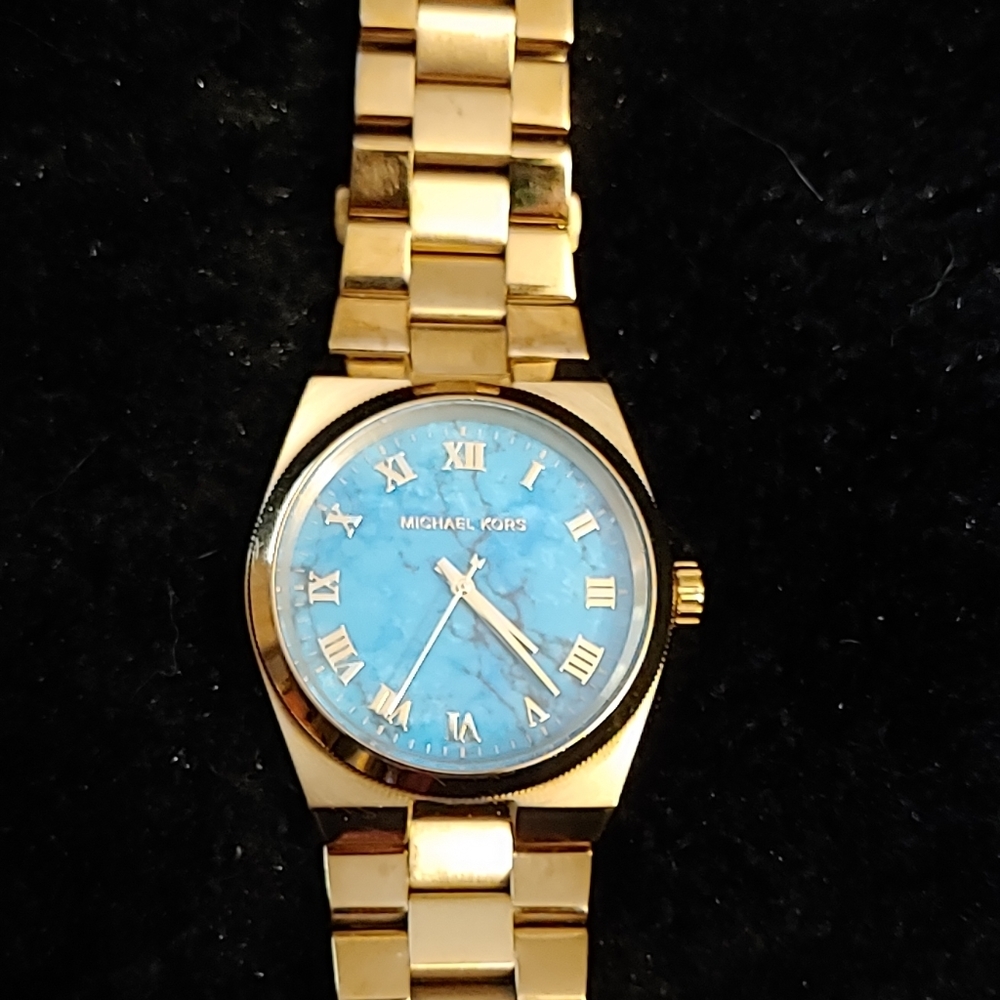 Michael Kors Gold Watch